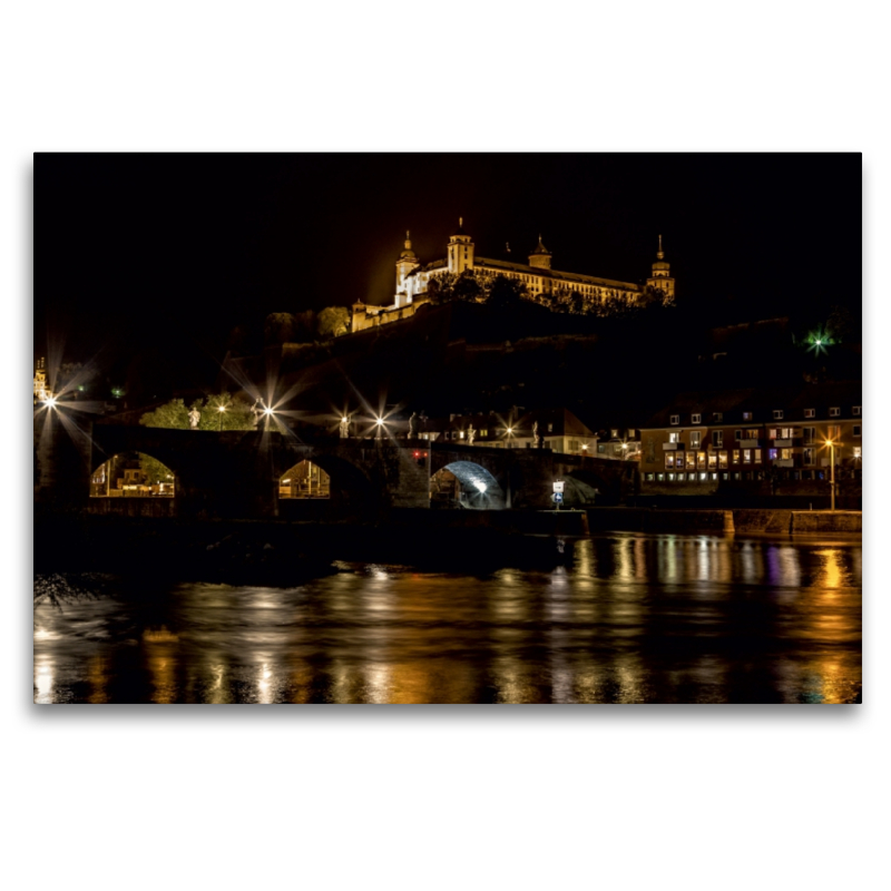 Festung Marienberg in Würzburg bei Nacht