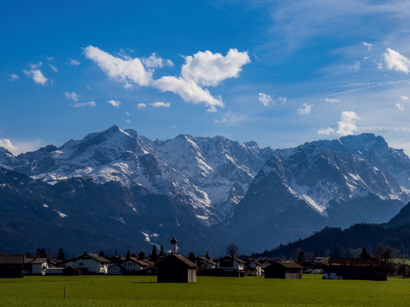 Ein Motiv aus dem Kalender Unsere schöne Bergwelt - Werdenfelserland und Allgäu