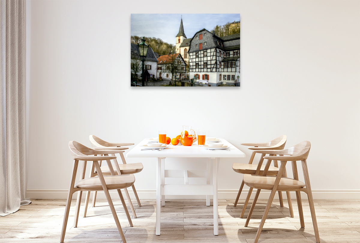 Blick auf das Rathaus und Kirche in Blankenheim