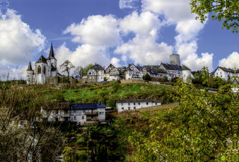 Ein Motiv aus dem Kalender Die schönsten Orte der Eifel - Reifferscheid