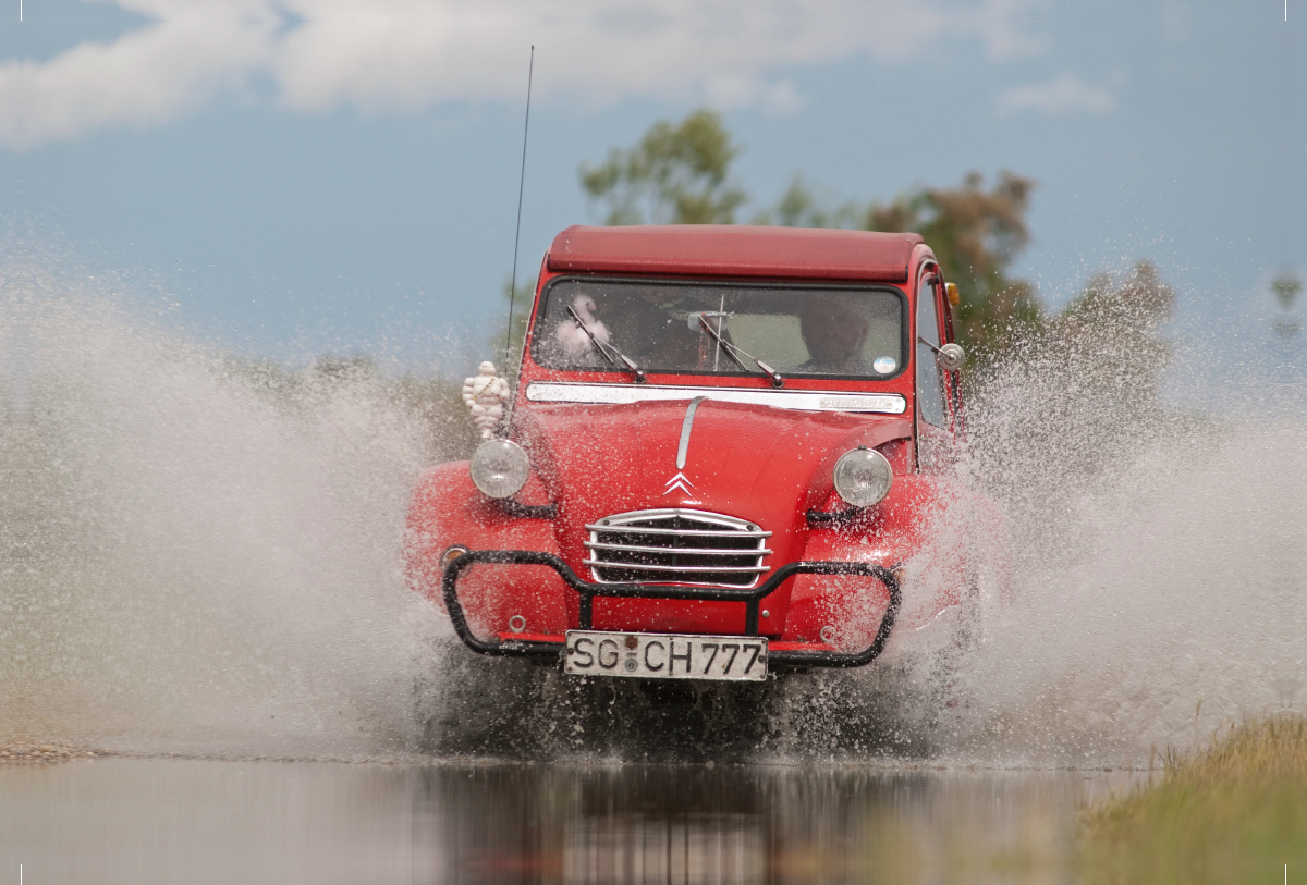 Citroën 2CV - Ente rot