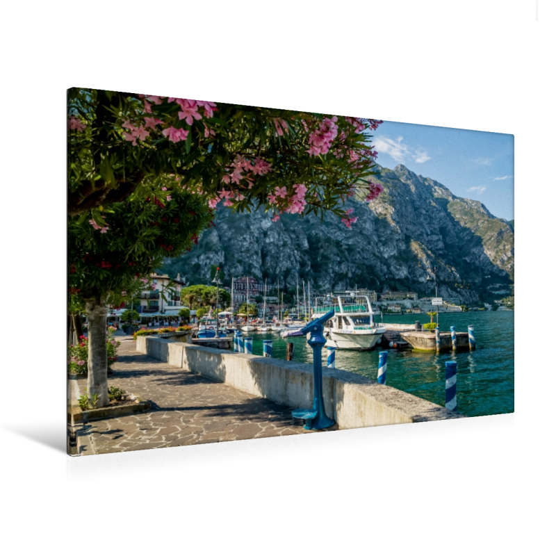 Gardasee Hafen Und Uferpromenade In Limone Sul Garda Premium Textil Leinwand Bild Auf Keilrahmen Calvendo