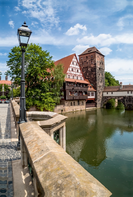 NÜRNBERG Blick von der Maxbrücke zum Henkersteg