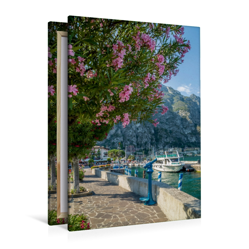 GARDASEE Hafen und Uferpromenade in Limone sul Garda