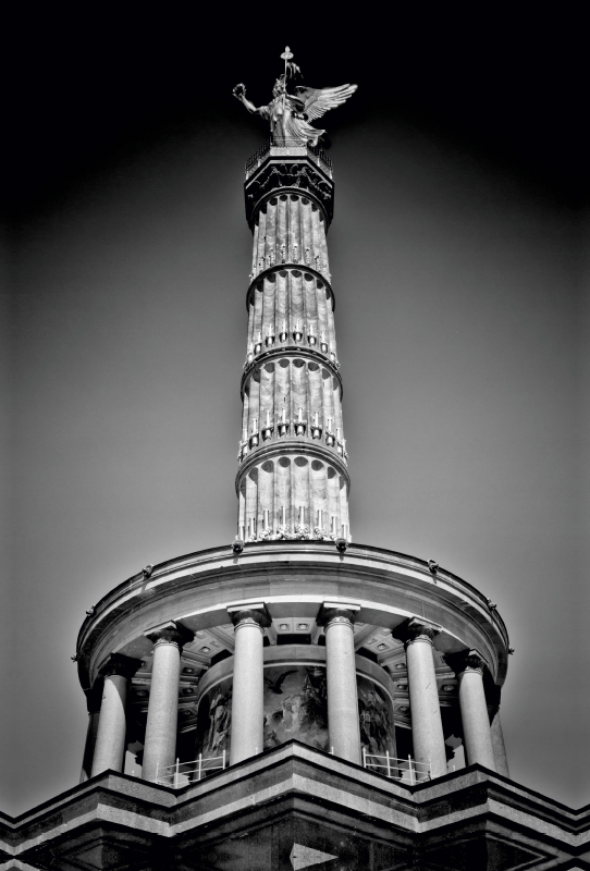 BERLIN Siegessäule  Monochrom