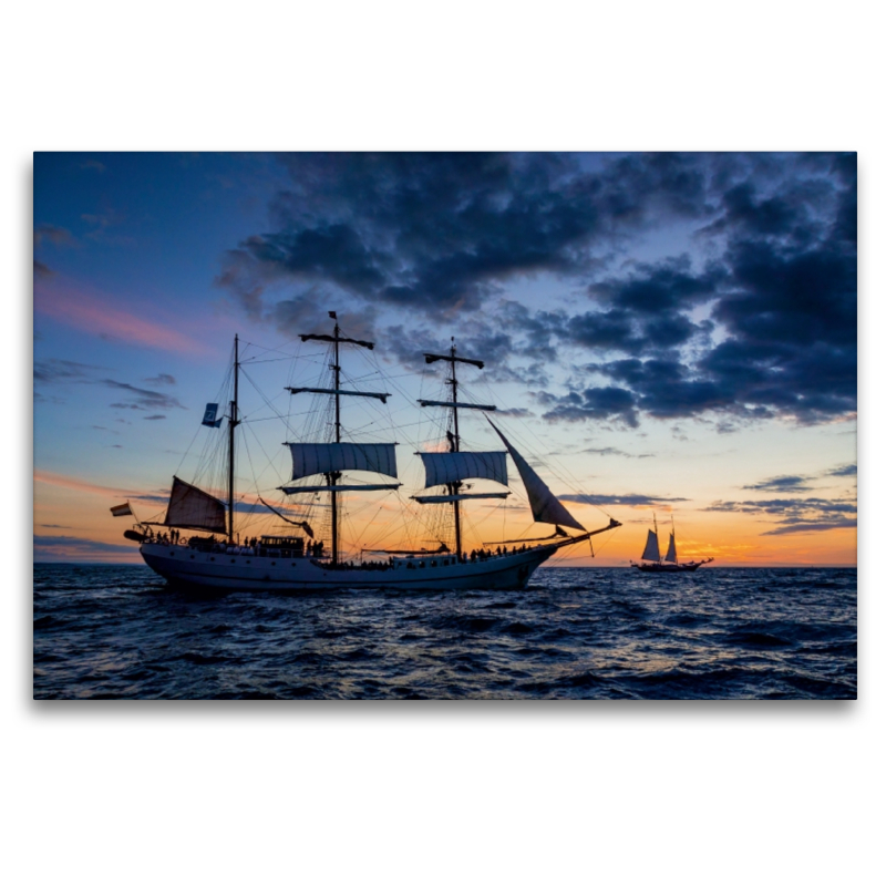 Ein Motiv aus dem Kalender Windjammer auf der Ostsee im Abendlicht