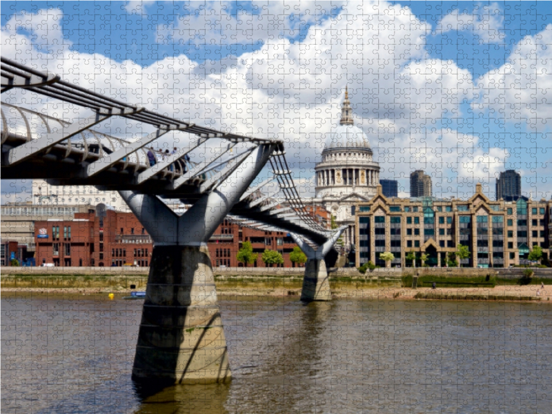 Millennium Bridge und St Paul’s Cathedral