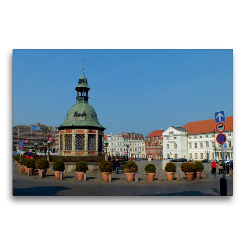 Wismarer Marktplatz mit Wasserkunst     Wismarer Marktplatz