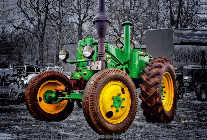 Oldtimer Traktor Le Percheron