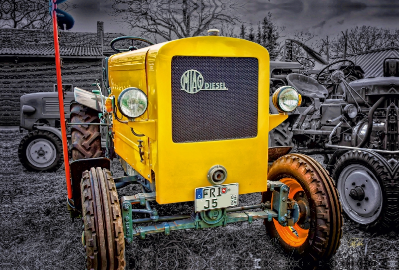 Oldtimer Traktor Miag