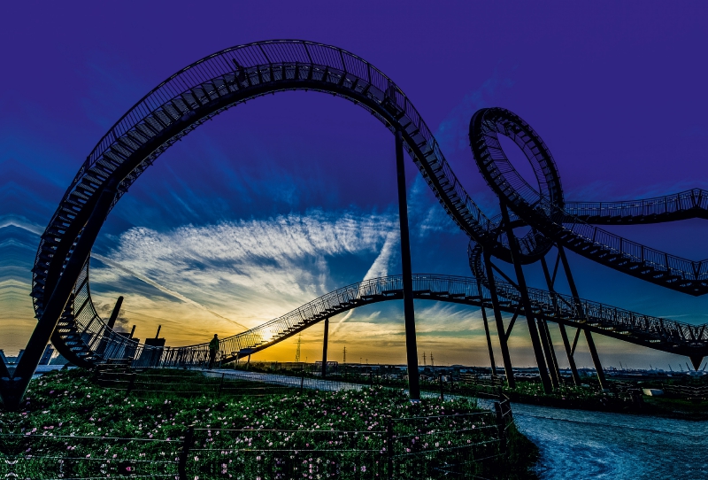 Die Schlange auf der Halde - Tiger and Turtle Magic Mountain