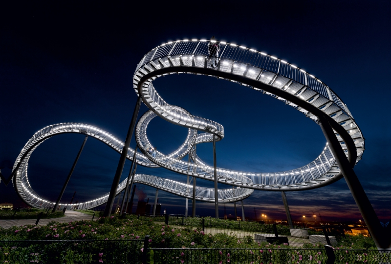 Die Schlange auf der Halde - Tiger and Turtle Magic Mountain