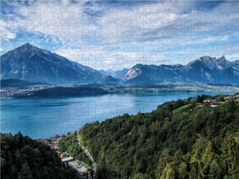 Thunersee mit Niesen