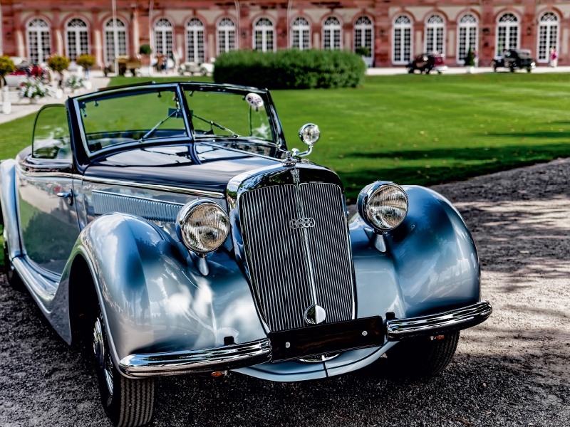 Horch 930 V Roadster, 1938. 3823 ccm, 92 PS, 130 kmh