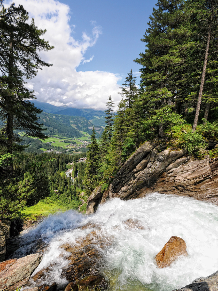 Blick von der Schettkanzel am Krimmler Wasserfall (Österreich)