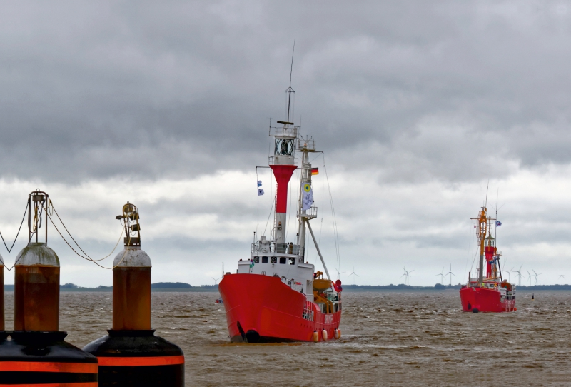 Feuerschiff Borkum Riff und Elbe 1 auf dem Dollart