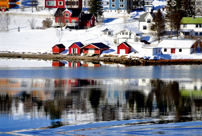 Siedlung auf dem Weg nach Tromsø