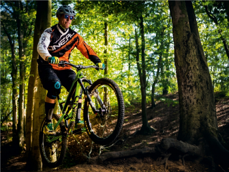 Ein Motiv aus dem Kalender Mountainbike Action