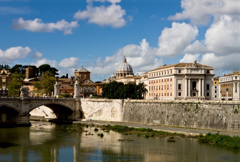 Blick auf Rom über den Tiber