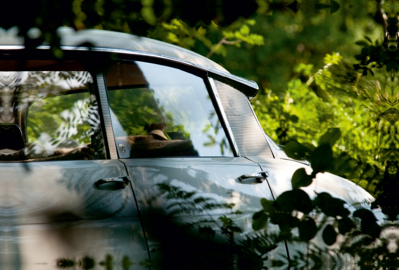 Romantisches Ambiente mit Citroën DS