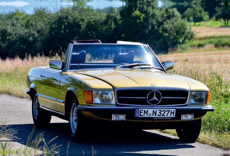 Ein Motiv aus dem Kalender Mercedes SL W107 - Ein Klassiker