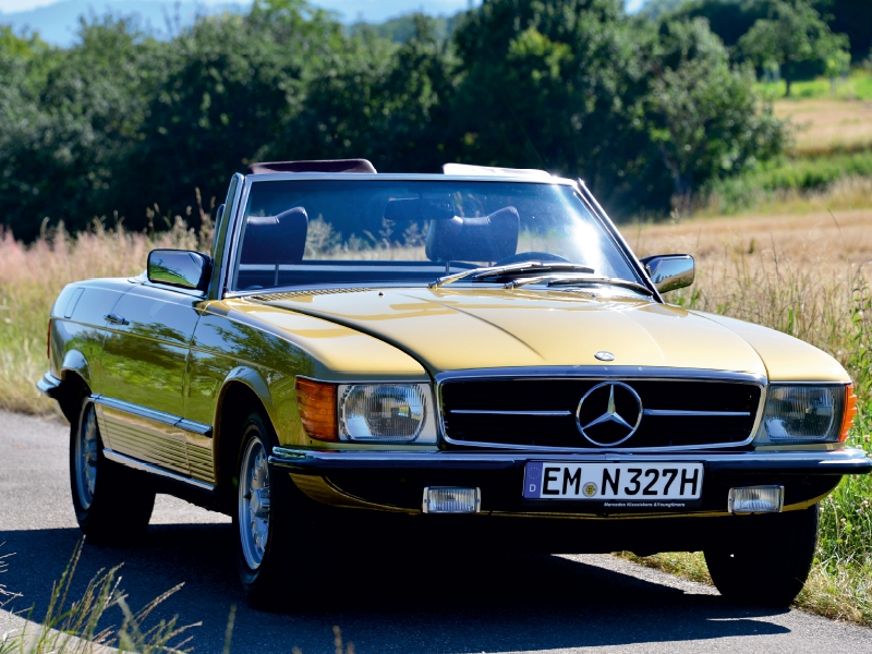 Ein Motiv aus dem Kalender Mercedes SL W107 - Ein Klassiker