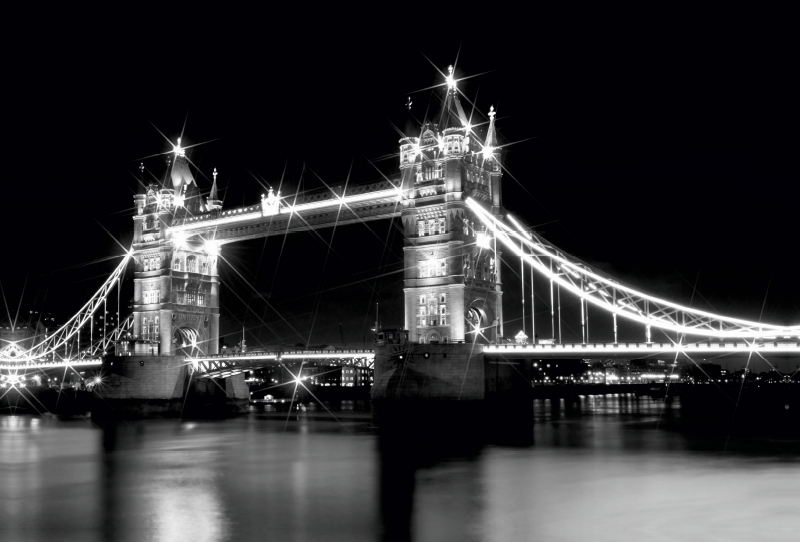 LONDON Tower Bridge bei Nacht