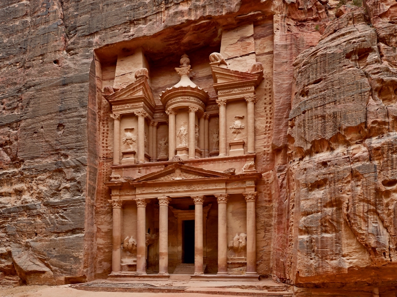 Schatzhaus oder Khazne al-Firaun in der antiken Stadt Petra