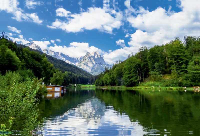 Rießer See mit Waxenstein