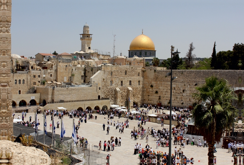Altstadt von Jerusalem mit Klagemauer und Felsendom