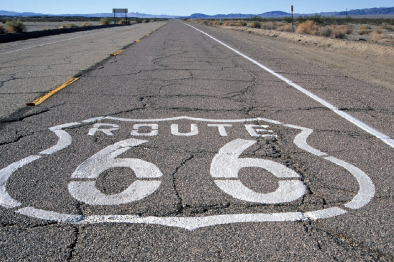 Ein Motiv aus dem Kalender Get Your Kicks on Route 66