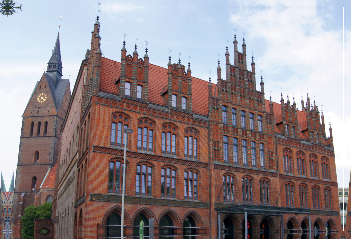 Altes Rathaus vor der Marktkirche