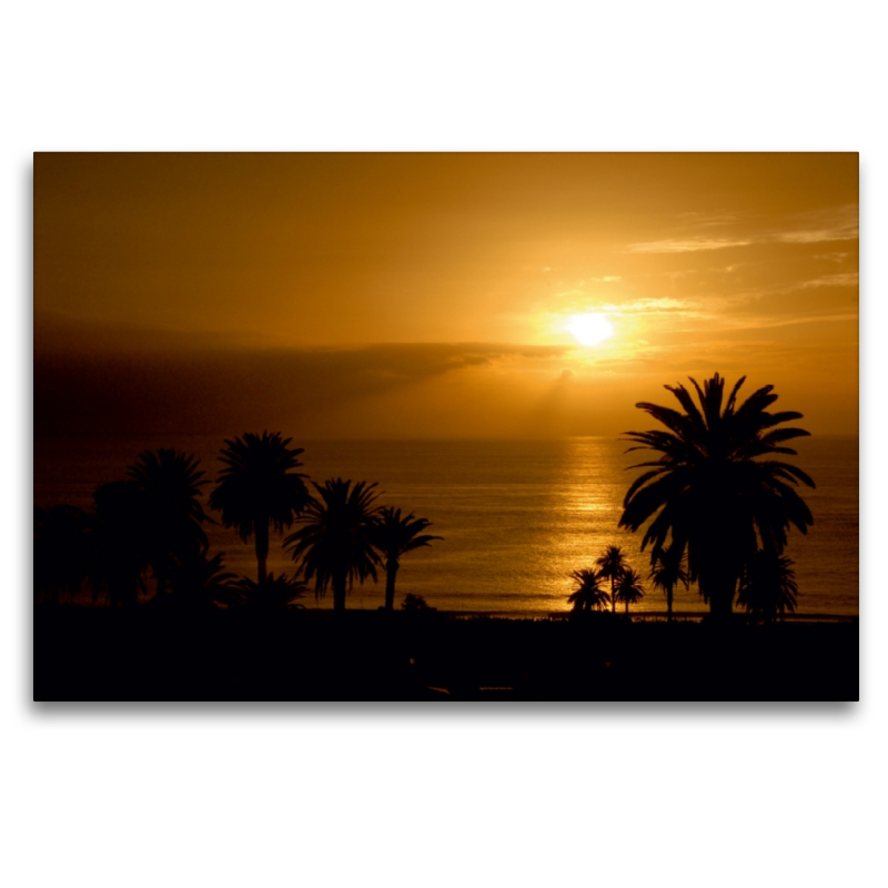 Ein Motiv aus dem Kalender Der Tag klingt aus - Sonnenuntergang im Valle Gran Rey - La Gomera