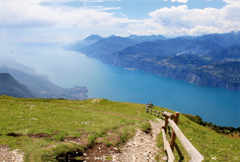 Blick vom Monte Baldo auf den Gardasee