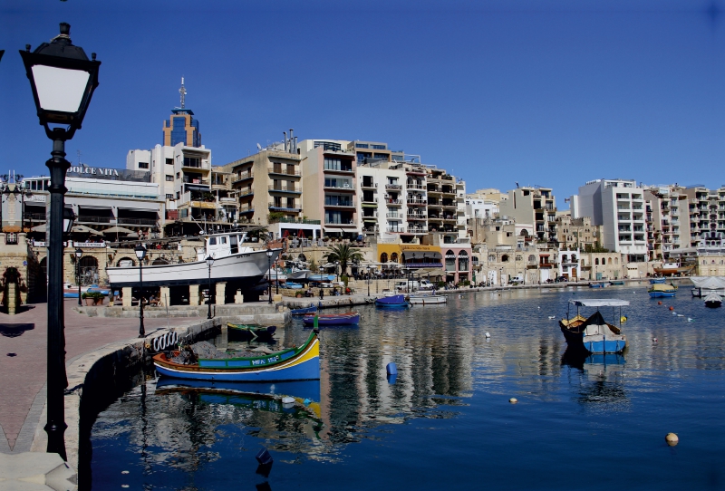 Spinola Bay, St. Julians