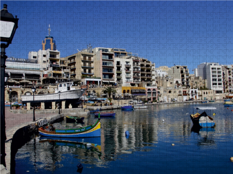 Spinola Bay, St. Julians