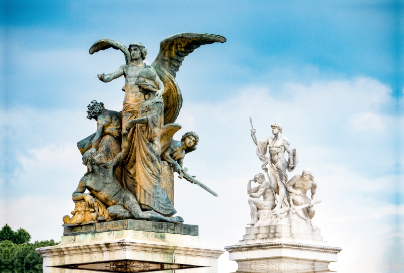 Statue am Vittoriano in Rom