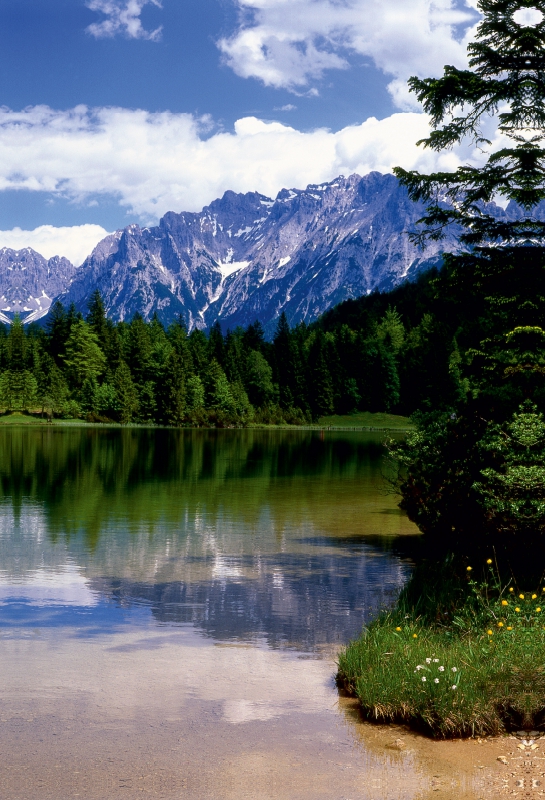 Ferchensee  am Karwendelgebirge