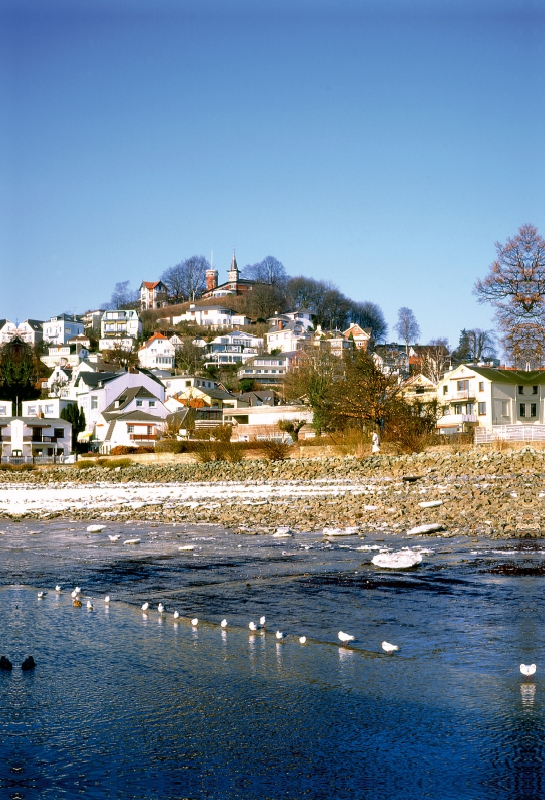 Blick auf den Süllberg in Blankenese