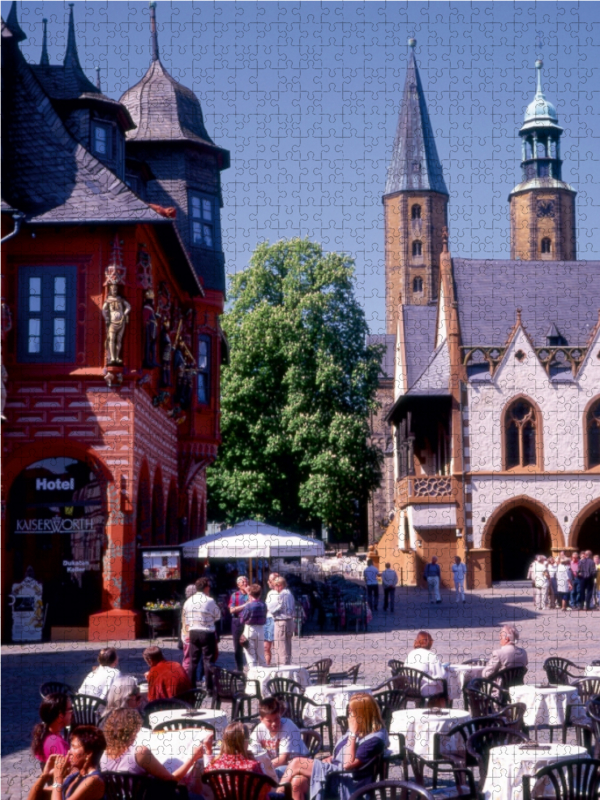 Markplatz Goslar mit Rathaus und Kaiser Worth