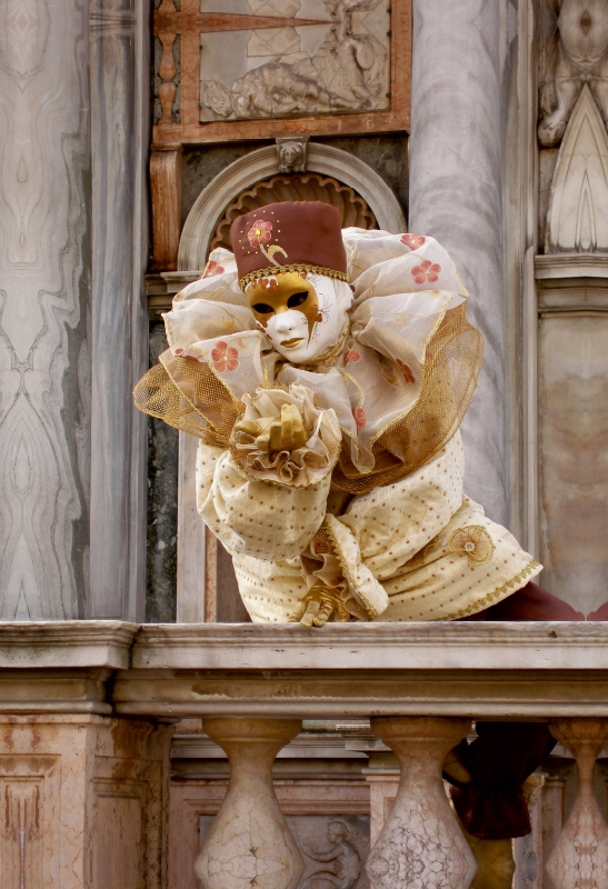 Ein Motiv aus dem Kalender Masken der Sehnsucht - Karneval in Venedig