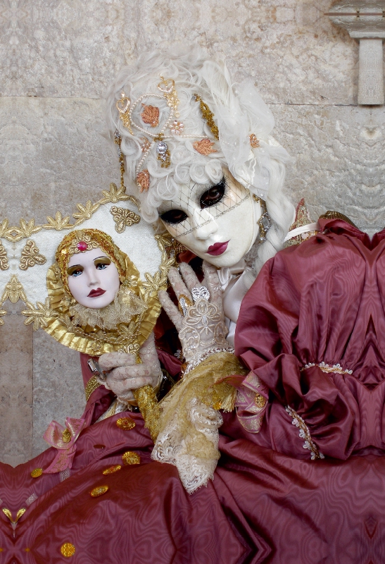 Ein Motiv aus dem Kalender Masken der Sehnsucht - Karneval in Venedig