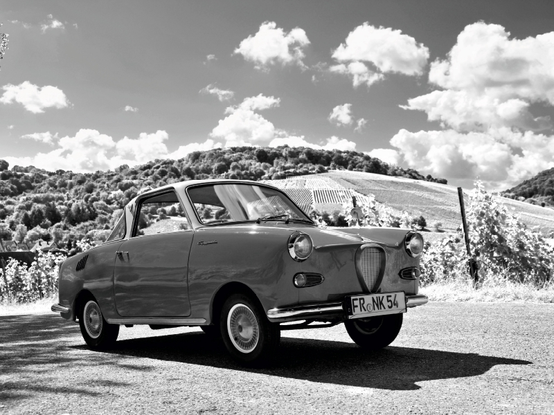 Ein Motiv aus dem Kalender Goggomobil Coupè 250 TS in schwarzweiss