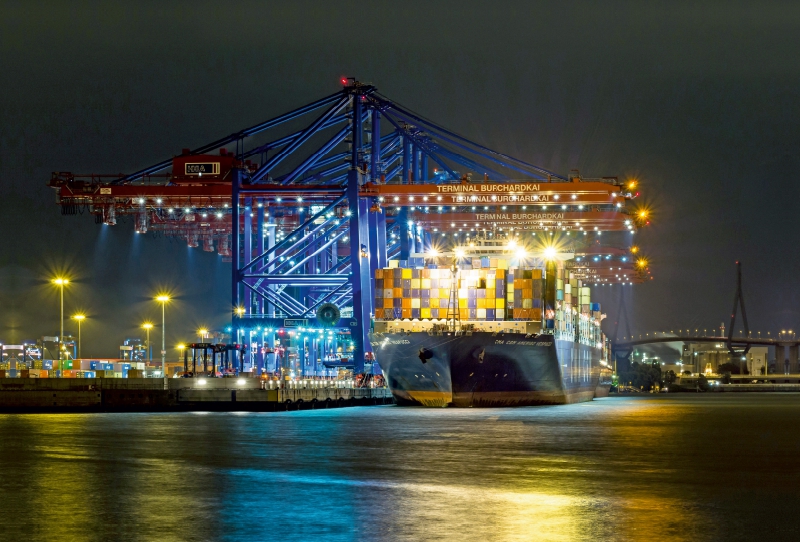 Hamburg - Containerterminal im Hafen