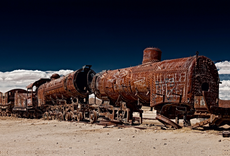 Eisenbahnfriedhof bei Uyuni, Bolivien, Suedamerika