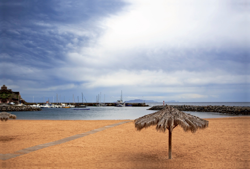 Gelber Strand in Machico