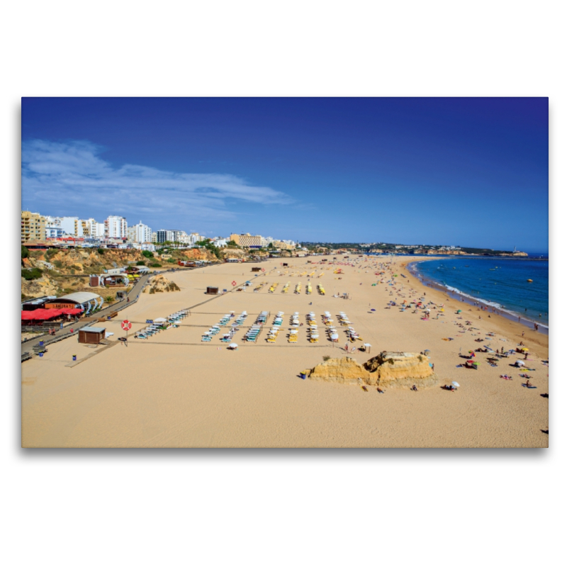 Der Strand von Portimao an der Algarve