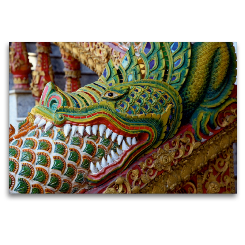 Thailand, Drache vor dem Tempel