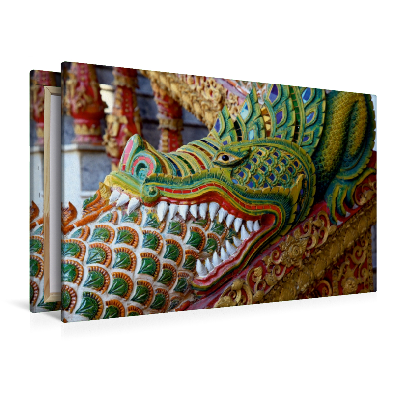 Thailand, Drache vor dem Tempel