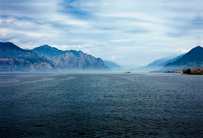 Ein Motiv aus dem Kalender Gardasee - blaues Juwel Italiens